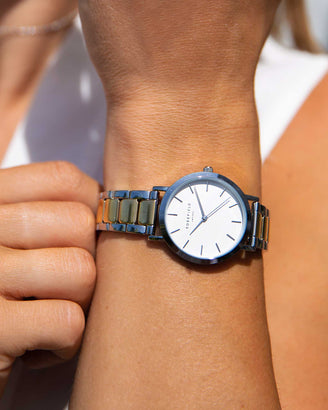 Tribeca Duotone Silver leftcolumn