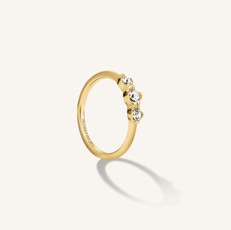 Trio Chaton Ring leftcolumn