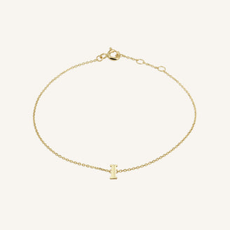 Initial Bracelet I leftcolumn
