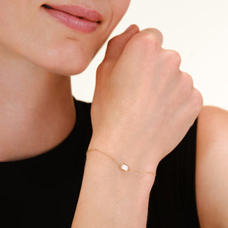 Eterna Square Bracelet leftcolumn,