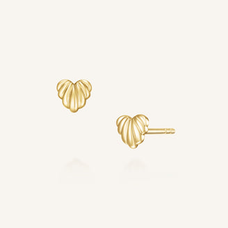 Ridged Heart Studs leftcolumn