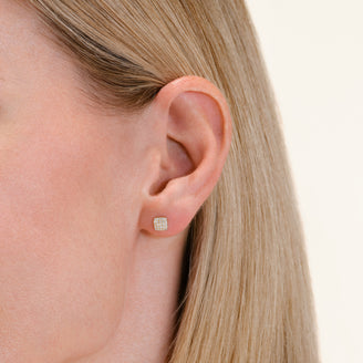 Square Pave Studs leftcolumn,