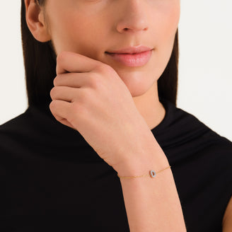 Crystal Letter D Bracelet leftcolumn
