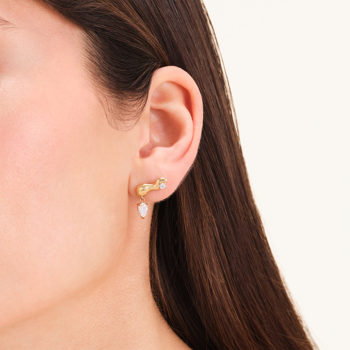 Crystal Wave Studs JEWSG-J1300,leftcolumn