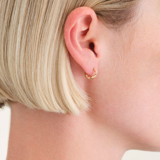 Twisted Hoops leftcolumn