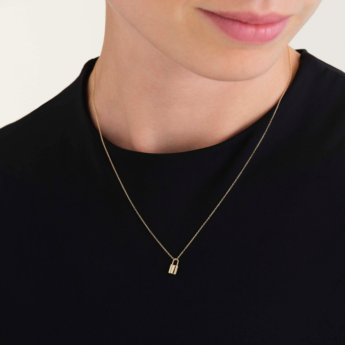 Lock Pendant Necklace leftcolumn
