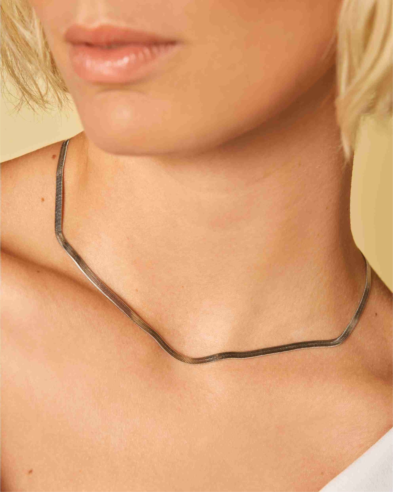 calee× D.O.D SILVER SNAKE PIERCE Snake Necklace Silver | Rosefield Official